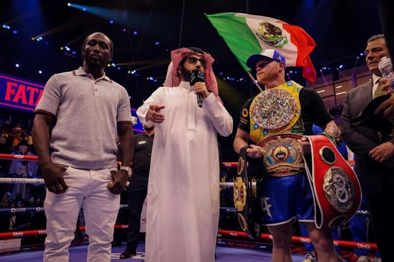 Canelo Alvarez Terence Crawford