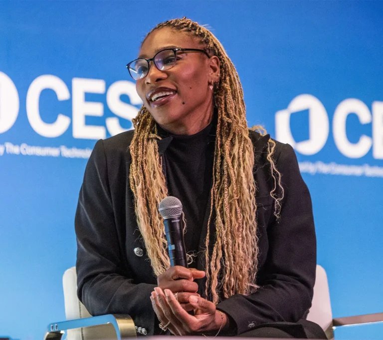 Serena Williams surprises fans with a tender and personal Serena Williams